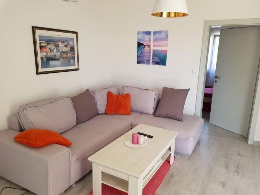 Pink Paradiso Apartment Rogoznica  Exterior photo